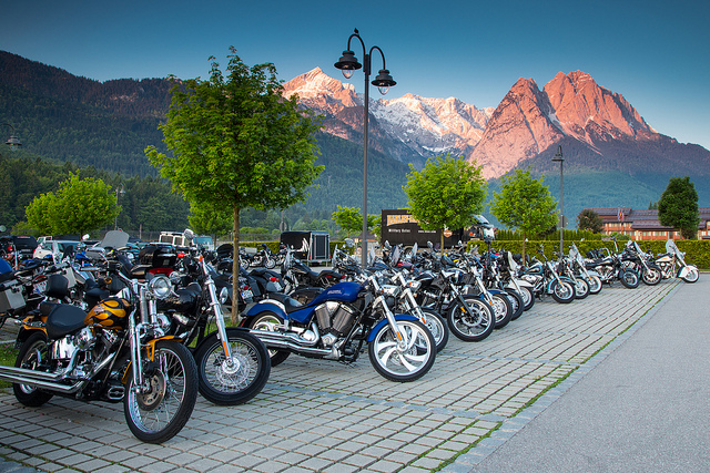 elr_harley_02_web.jpg