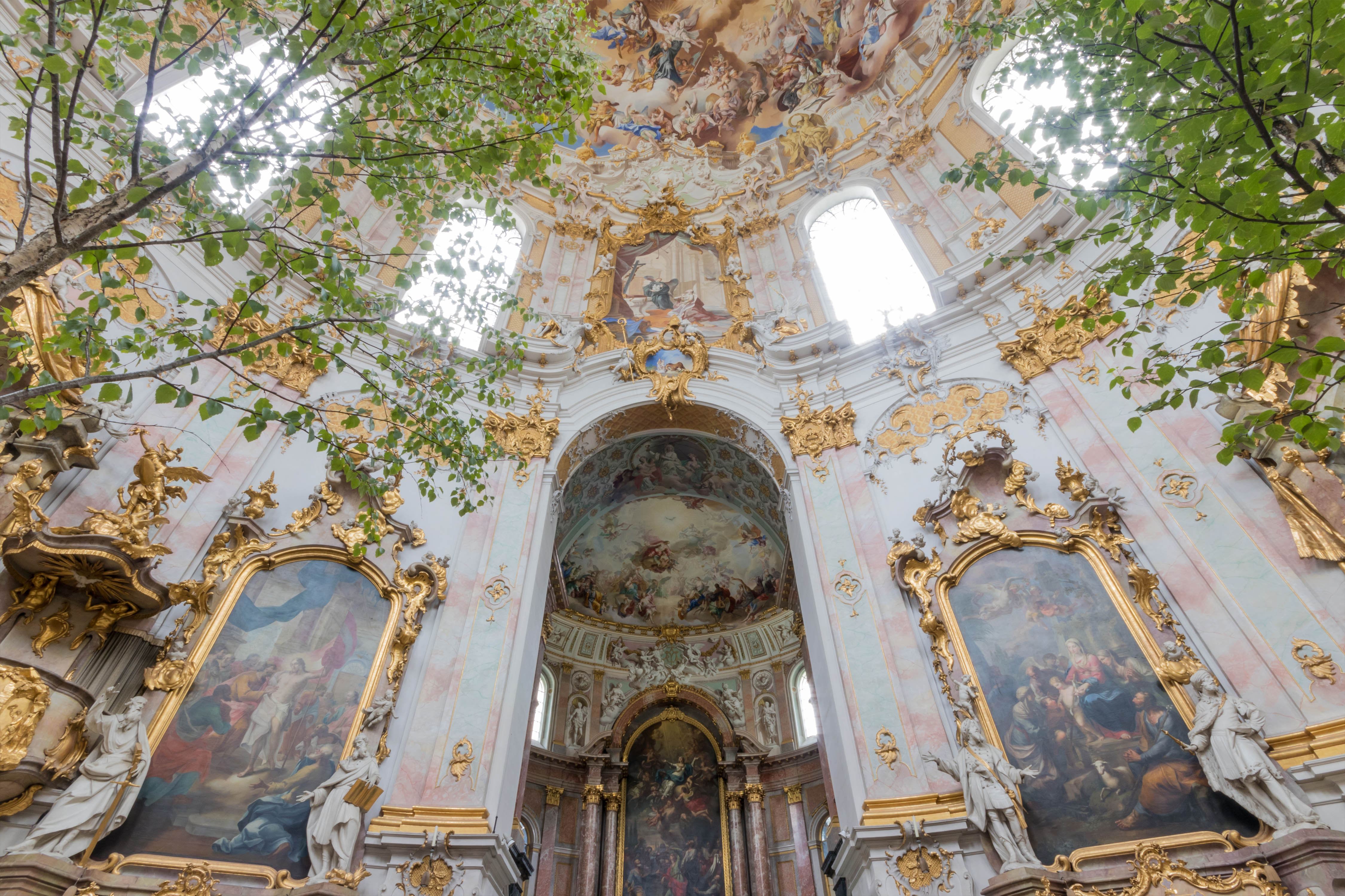 EttalMonastery_Inside