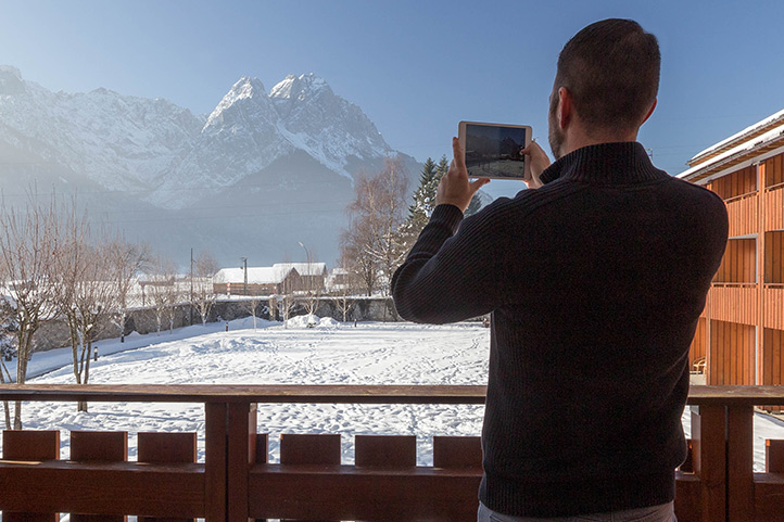 ELR_rooms_balcony_Winter